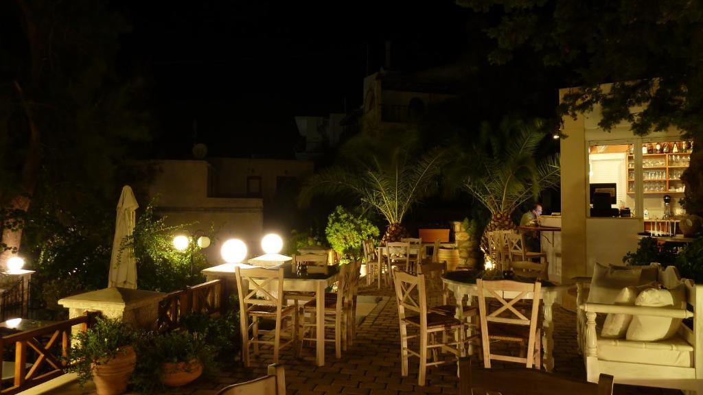 Oasis Hotel Masouri Exterior foto